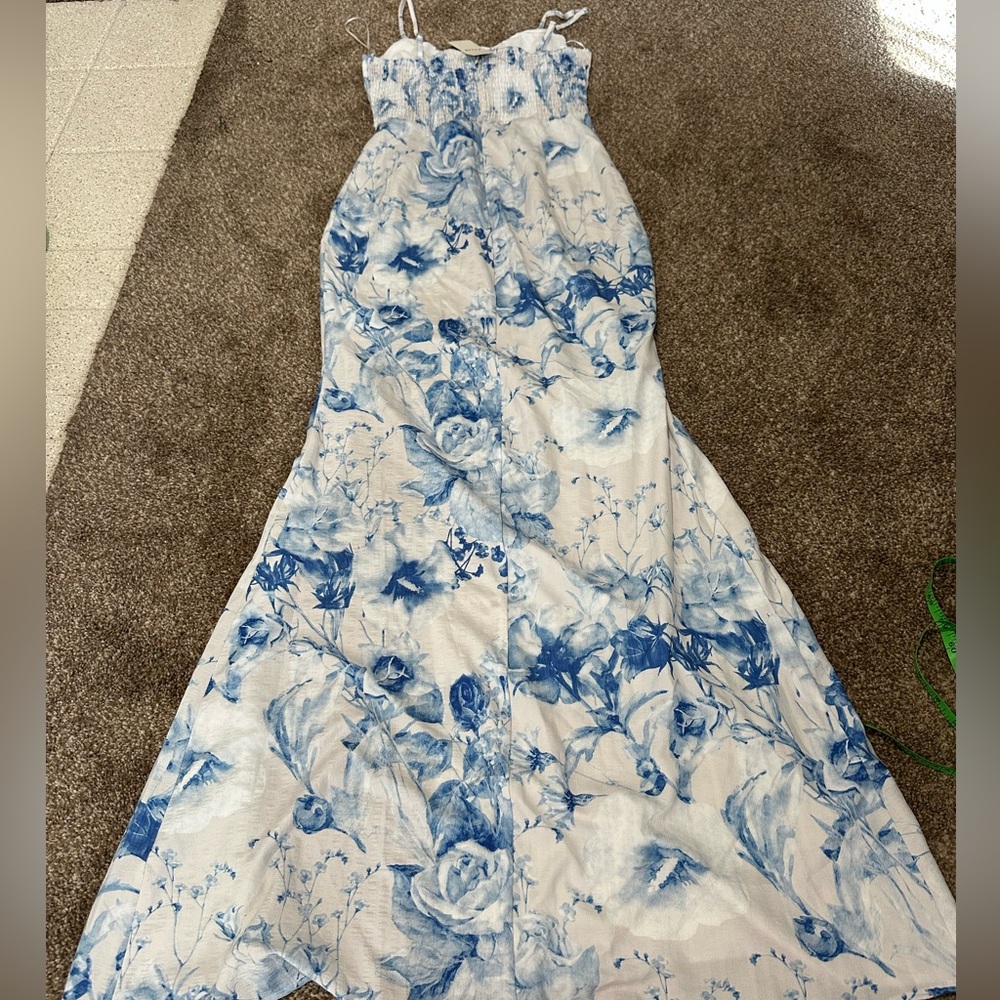Privy Blue and White Smocked Dress with rose designs - Picture 13 of 15